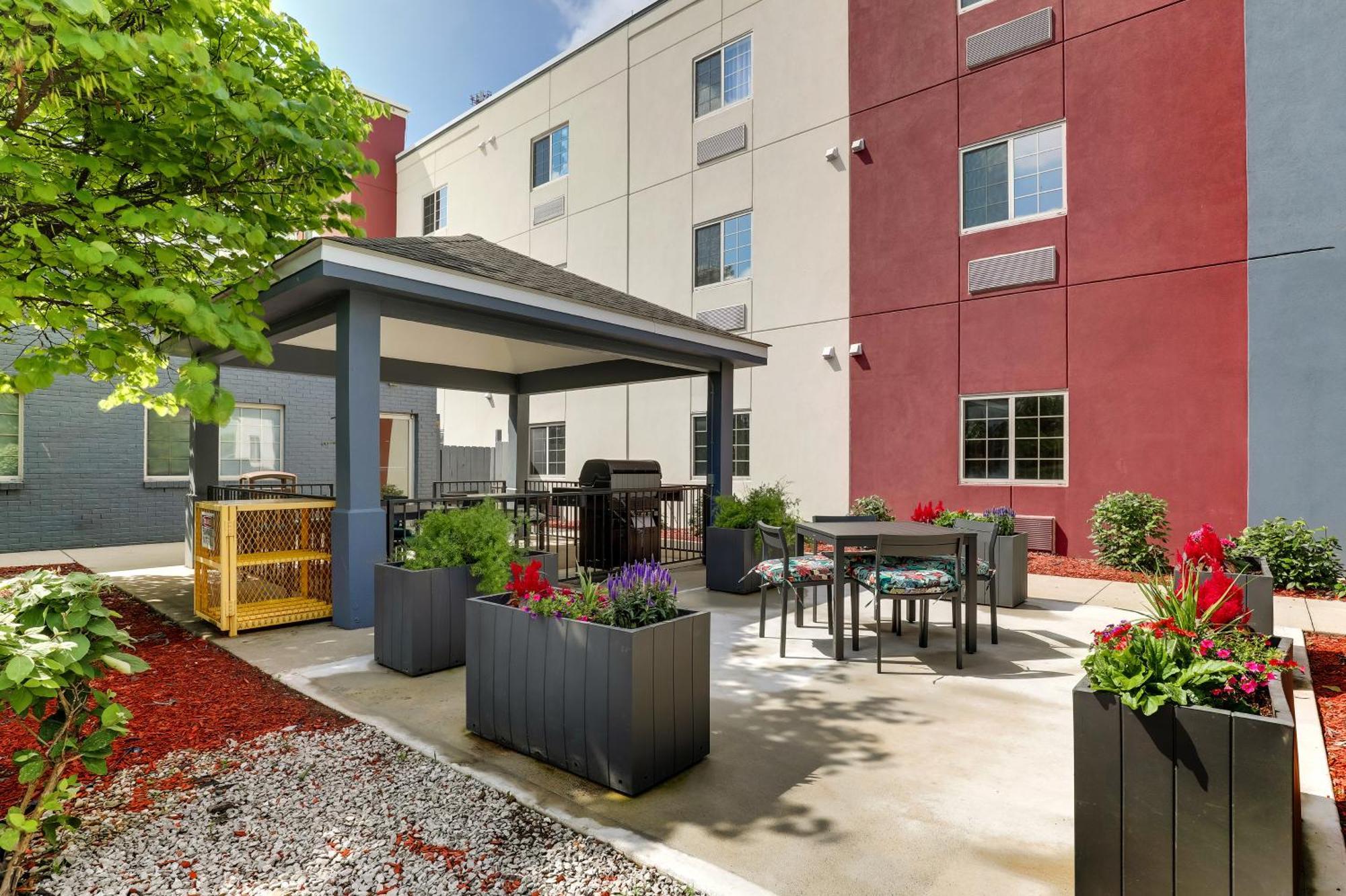 Candlewood Suites Lexington By Ihg Εξωτερικό φωτογραφία